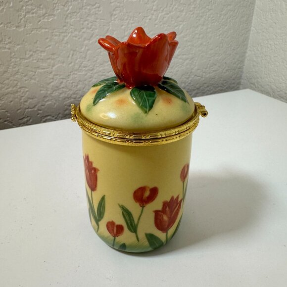 VTG Bombay Co Porcelain Victorian Floral Tulip Trinket Box Hinged Lid w/ Candle - Picture 4 of 9